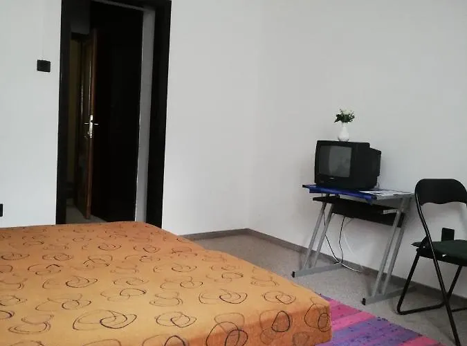 אורחן Panorama Uduloszallo סופרון